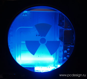 Наклейка на окно   Radioactive   цвет серебристый металик
