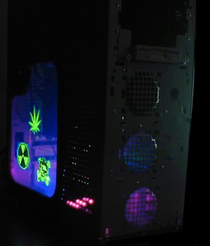 Светящаяся наклейка флуоресцентная Дао светится в УФ