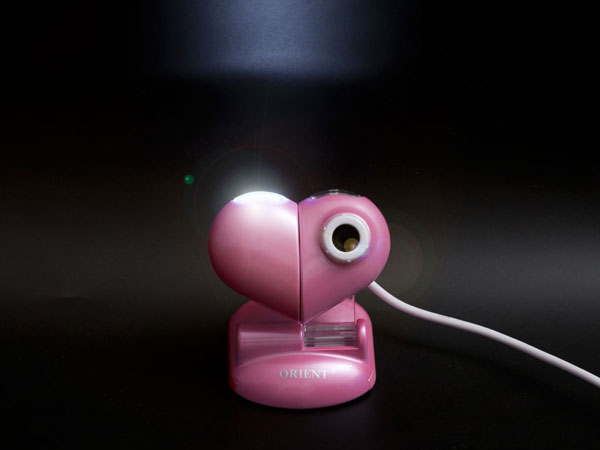 Веб камера сердце розовое с подсветкой ORIENT QF-820  USB 2.0